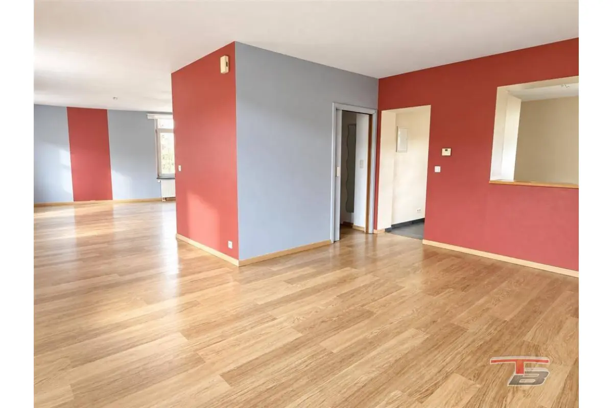Appartement à  à Spa 4900 875.00€ 5 chambres 160.00m² - annonce 821018