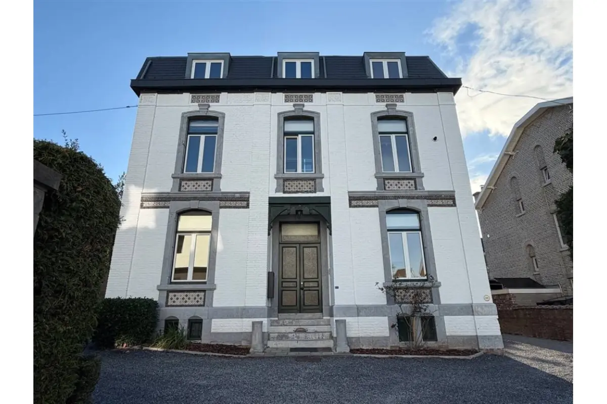 Appartement à louer à Verviers 4800 740.00€ 2 chambres 100.00m² - annonce 822385
