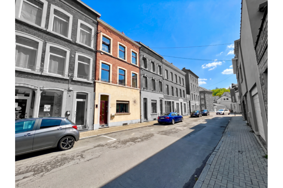 Immeuble de rapport - Immeuble à appartement à vendre à Verviers 4800 259000.00€ 5 chambres 165.00m² - annonce 822738