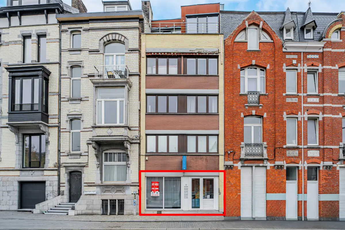 Commerce à  à Liège 4000 85000.00€  chambres 52.00m² - annonce 822983