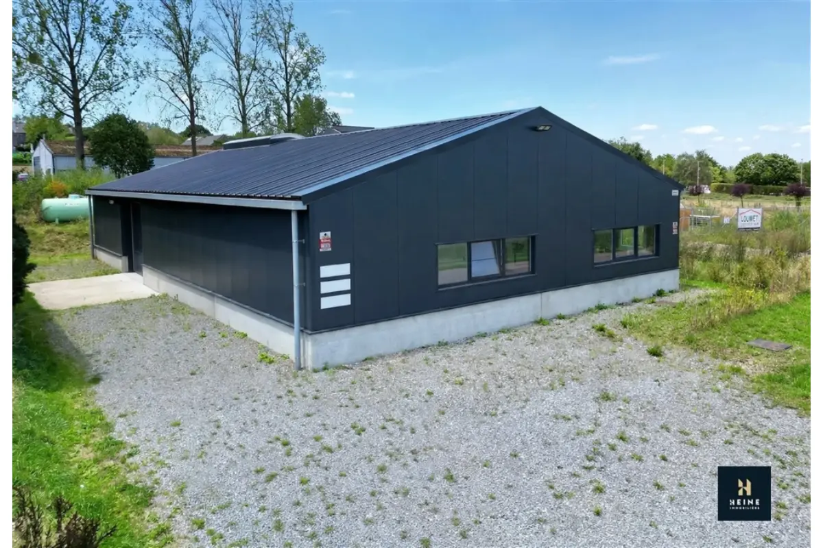 Parking / garage à vendre à Couthuin 4218 319000.00€  chambres m² - annonce 823201