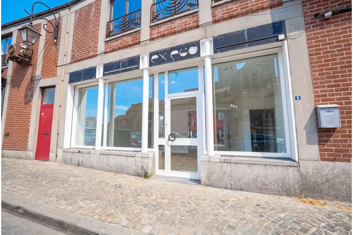 Commerce à louer à Huy 4500 990.00€  chambres 55.00m² - annonce 822932