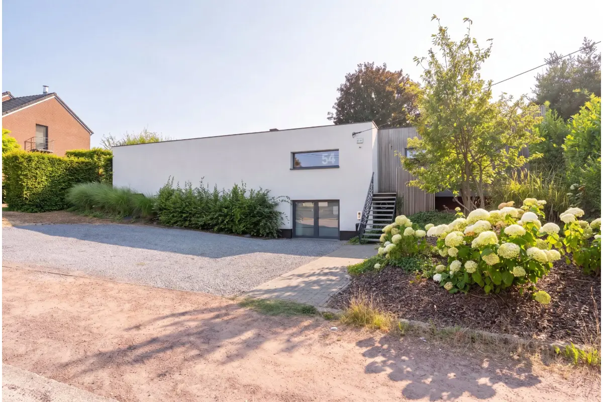 Commerce à  à Alleur 4432 1950.00€  chambres 180.00m² - annonce 822599