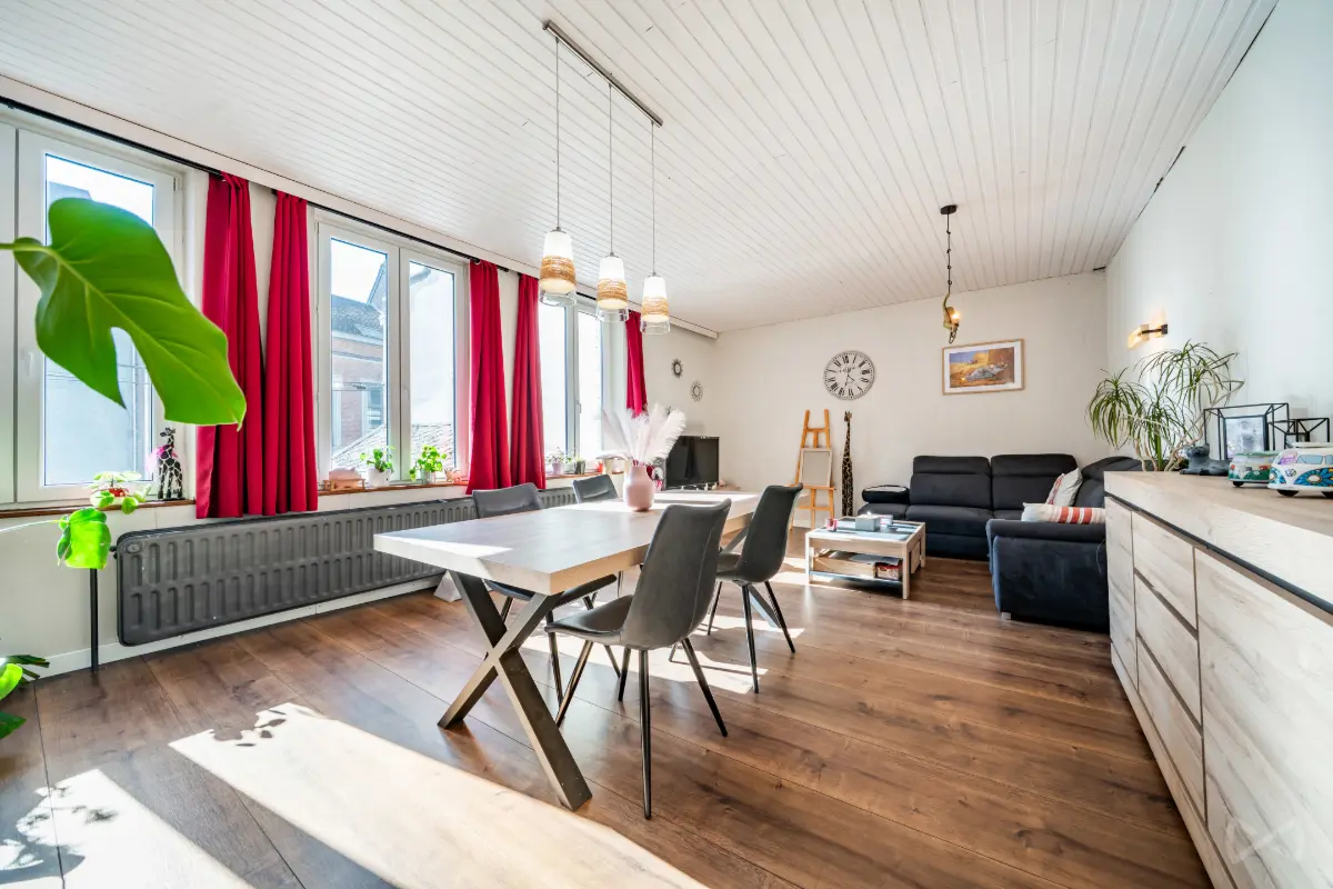 Immeuble de rapport - Immeuble à appartement à vendre à Huy 4500 175000.00€ 3 chambres 238.00m² - annonce 824457
