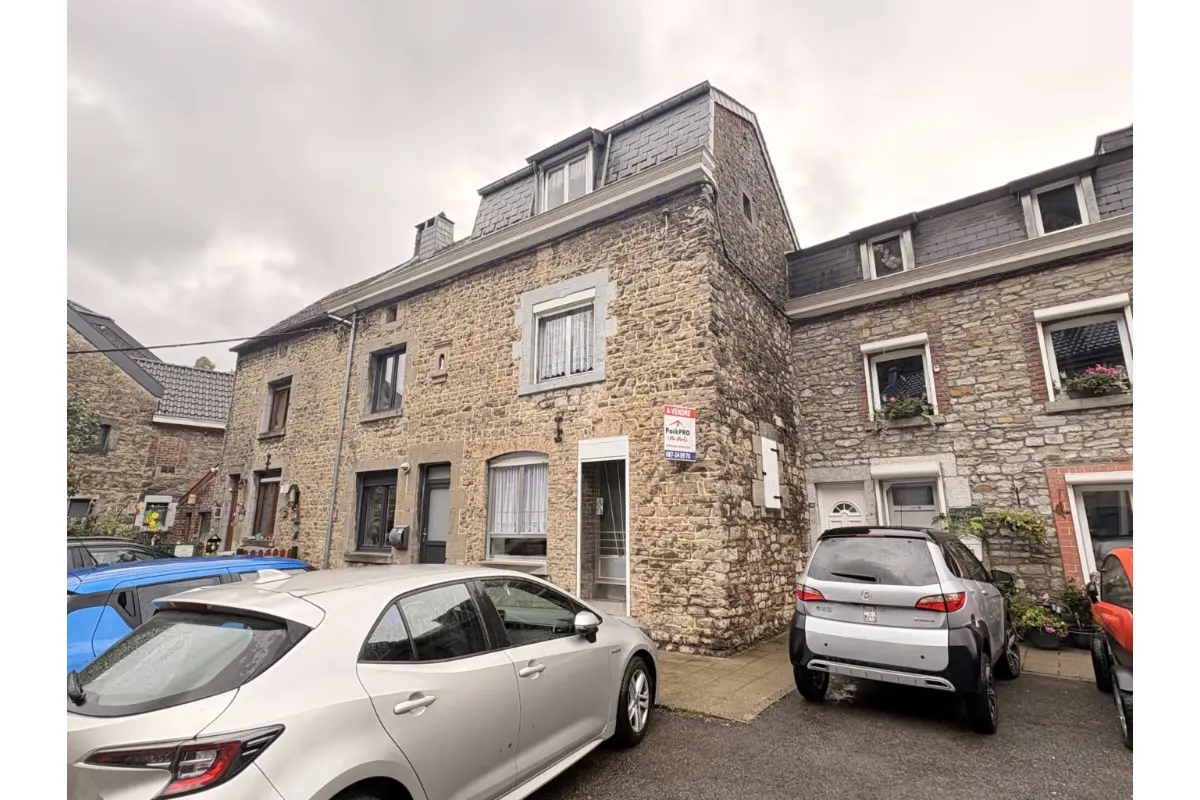 Maison à vendre à Forêt 4870 169000.00€ 3 chambres 100.00m² - annonce 826550