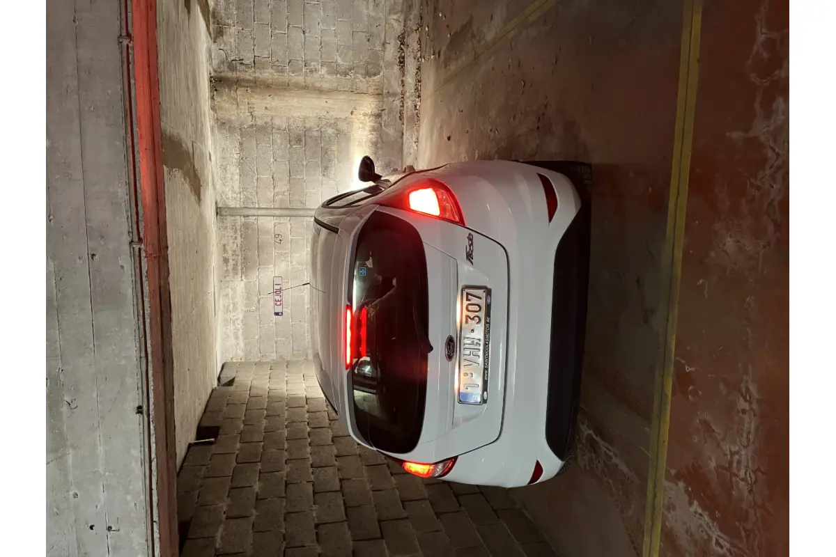 Parking / garage à louer à Liège 4000 95.00€  chambres m² - annonce 829105