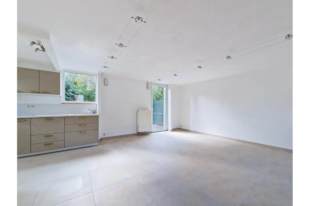 Maison à louer à Saint-Georges-sur-Meuse 4470 750.00€ 2 chambres 84.00m² - annonce 829355